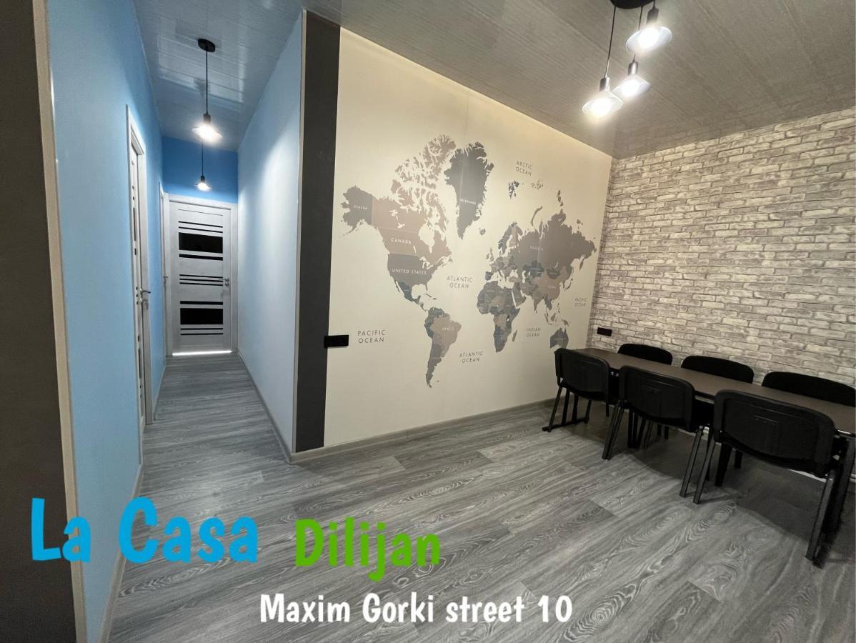 Hostel La Casa Дилиян Екстериор снимка