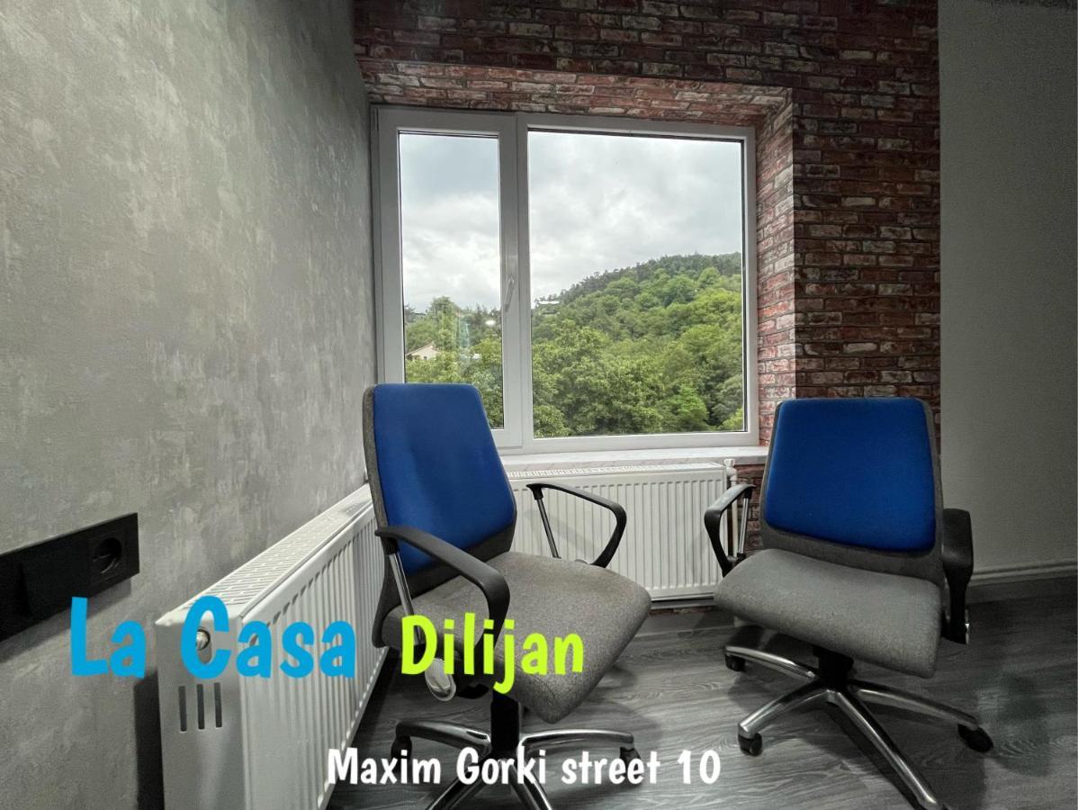Hostel La Casa Дилиян Екстериор снимка