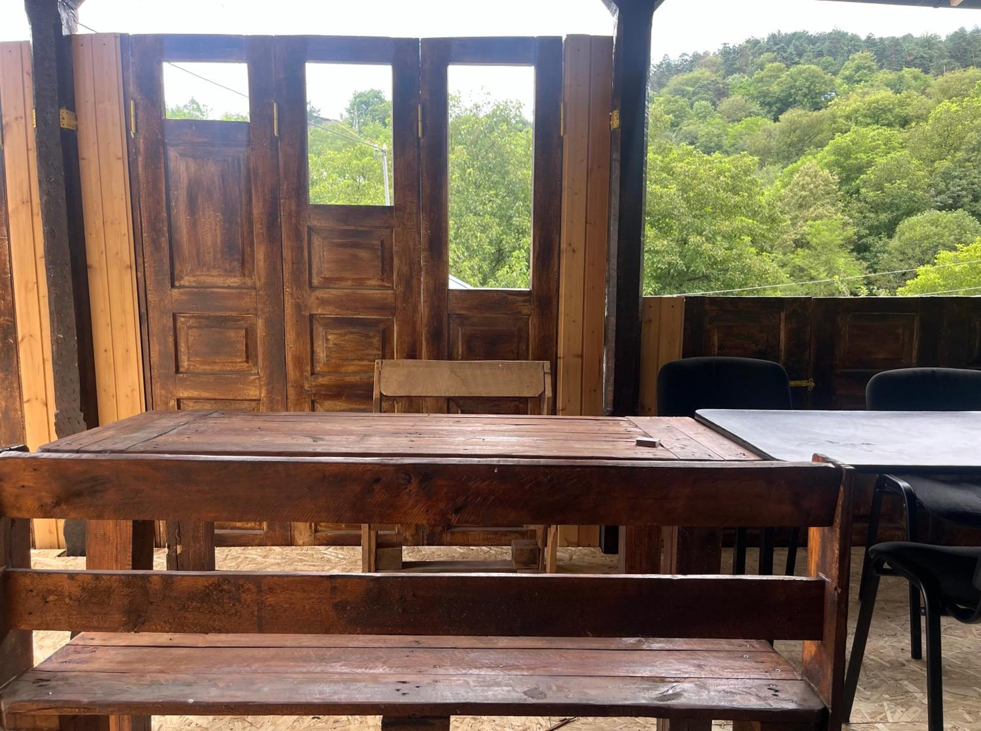 Hostel La Casa Дилиян Екстериор снимка